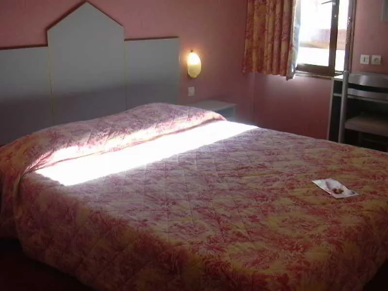 ***  The Originals City, Hotel Amys, Tarbes Sud Odos Frankrijk